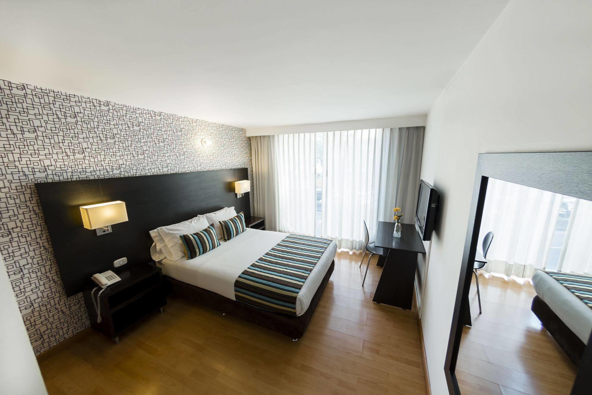 Hotel L'Etoile Javeriana بوغوتا المظهر الخارجي الصورة